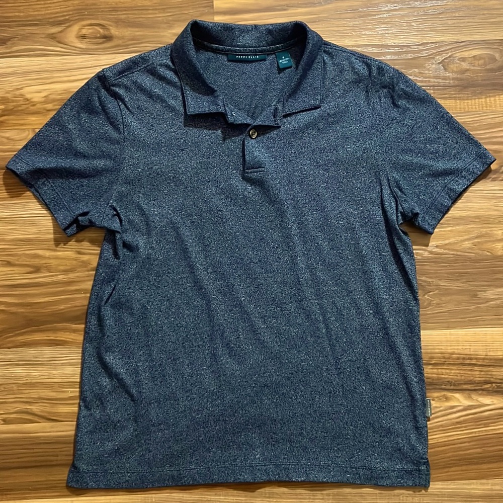 Perry Ellis polo shirt, size small (S)